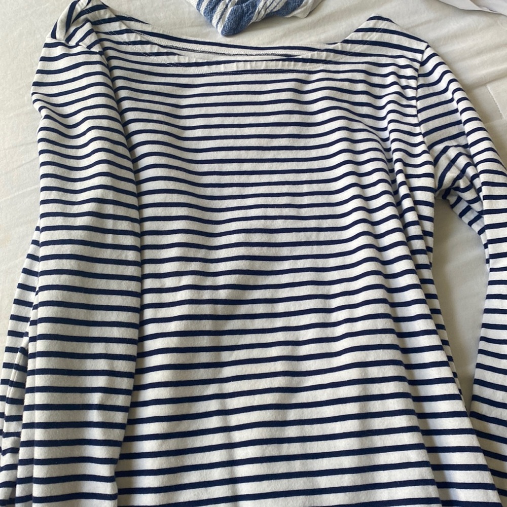 Vineyard vines, women’s long sleeve, medium